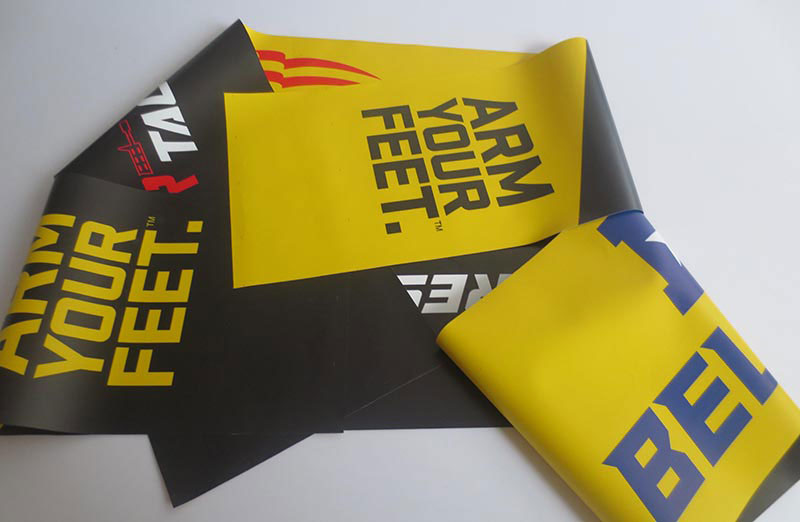 雙面布吊旗噴畫需注意的質量問題