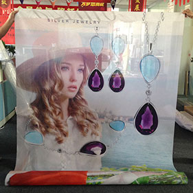 雙面網(wǎng)格布噴繪