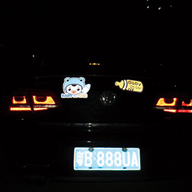 Reflecting film sign